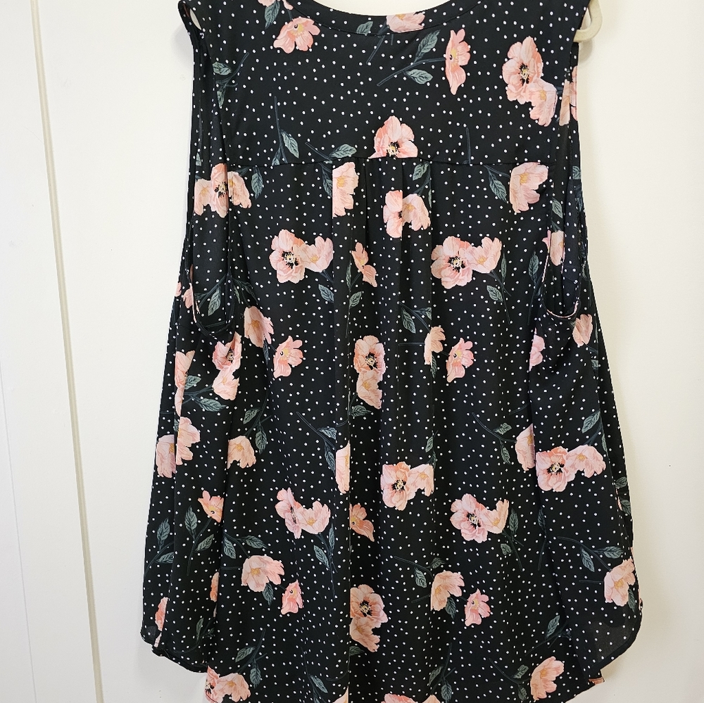 torrid 5X Sleeveless Georgette Floral Top